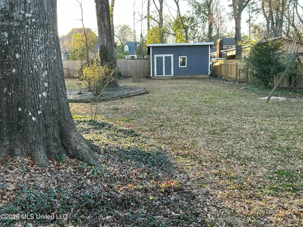 $200,000 | 1424 East Northside Drive, Jackson, MS 39211