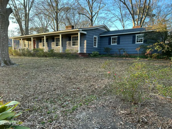 $200,000 | 1424 East Northside Drive, Jackson, MS 39211