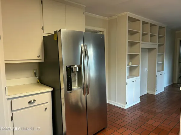 $200,000 | 1424 East Northside Drive, Jackson, MS 39211