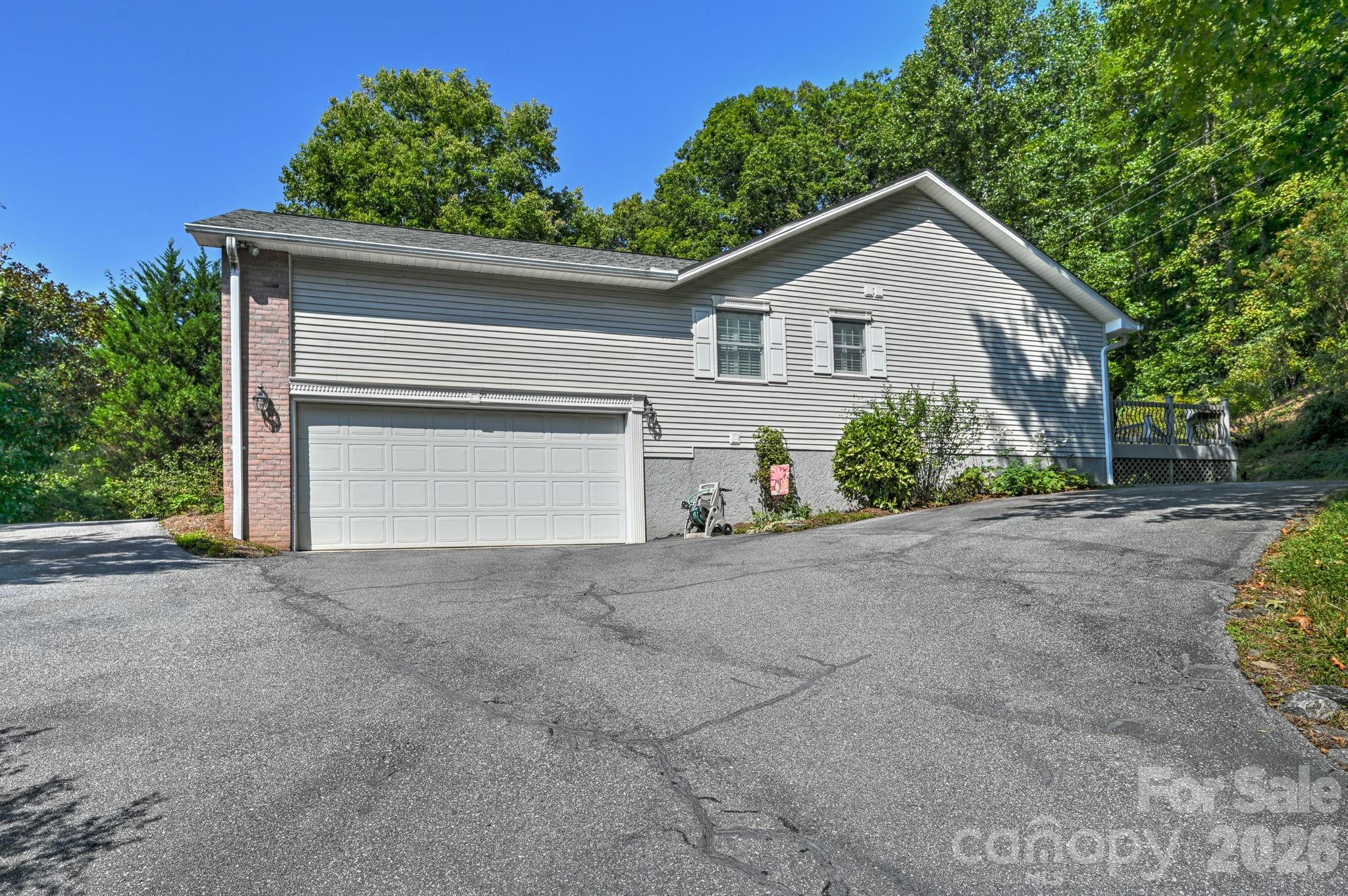 4311 Cove Loop Road Hendersonville, NC 28739 - Photo 40 of 47 Gallery Image 40