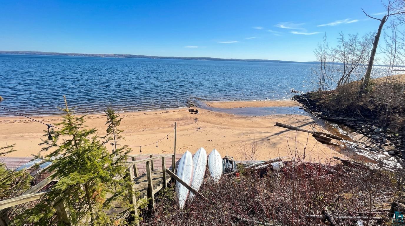 4107 B Lake Park Road Ashland, WI 54806 - Photo 2 of 15 Water view featuring local beach