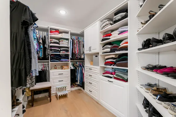 $1,149,995 | 9533 Tall Grass Trail, St. John, IN 46373