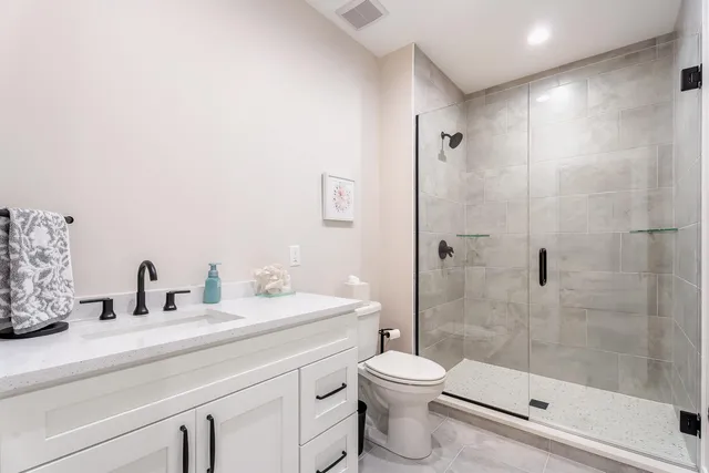 $1,150,000 | 9533 Tall Grass Trail, St. John, IN 46373