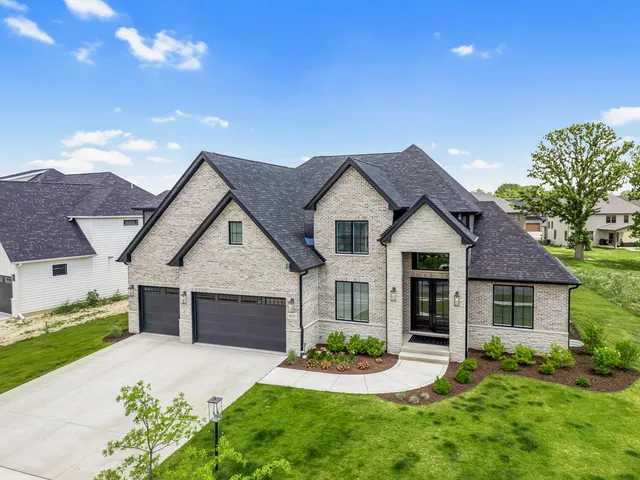 $1,150,000 | 9533 Tall Grass Trail, St. John, IN 46373