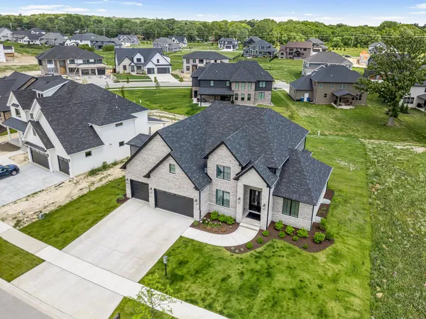 $1,149,995 | 9533 Tall Grass Trail, St. John, IN 46373