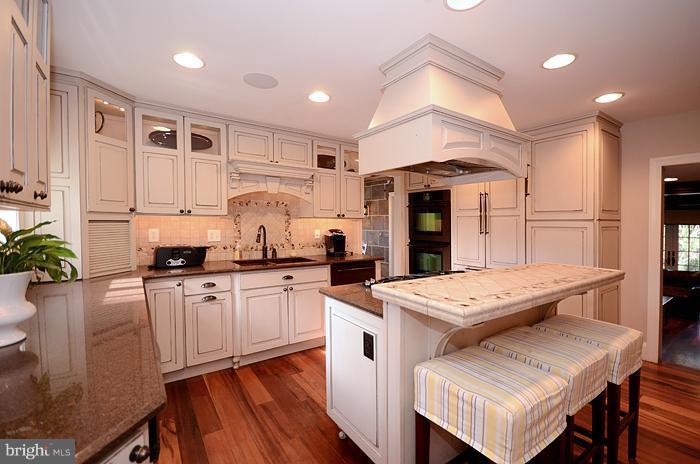 8018 Rider Avenue Baltimore, MD 21204 - Photo 7 of 23 Kitchen