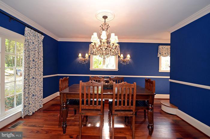 8018 Rider Avenue Baltimore, MD 21204 - Photo 9 of 23 Dining Room