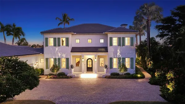 $13,750,000 | 70 Lighthouse Point Drive, Longboat Key, FL 34228