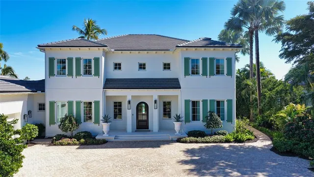$13,750,000 | 70 Lighthouse Point Drive, Longboat Key, FL 34228