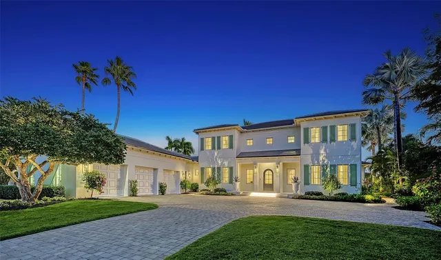 $13,750,000 | 70 Lighthouse Point Drive, Longboat Key, FL 34228