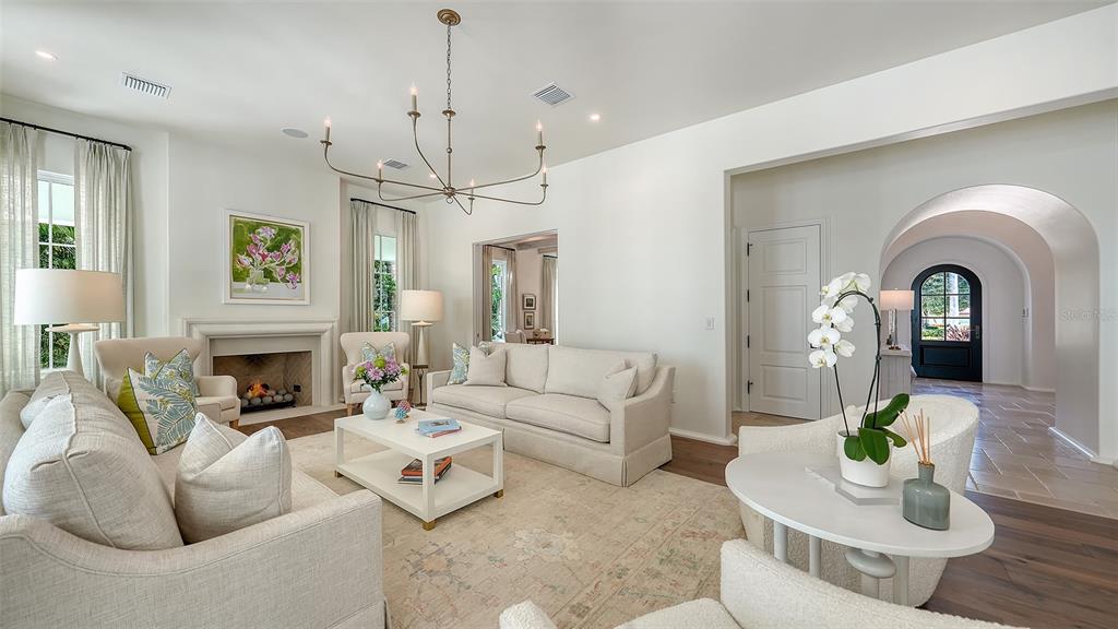 70 Lighthouse Point Drive Longboat Key, FL 34228 - Photo 20 of 79