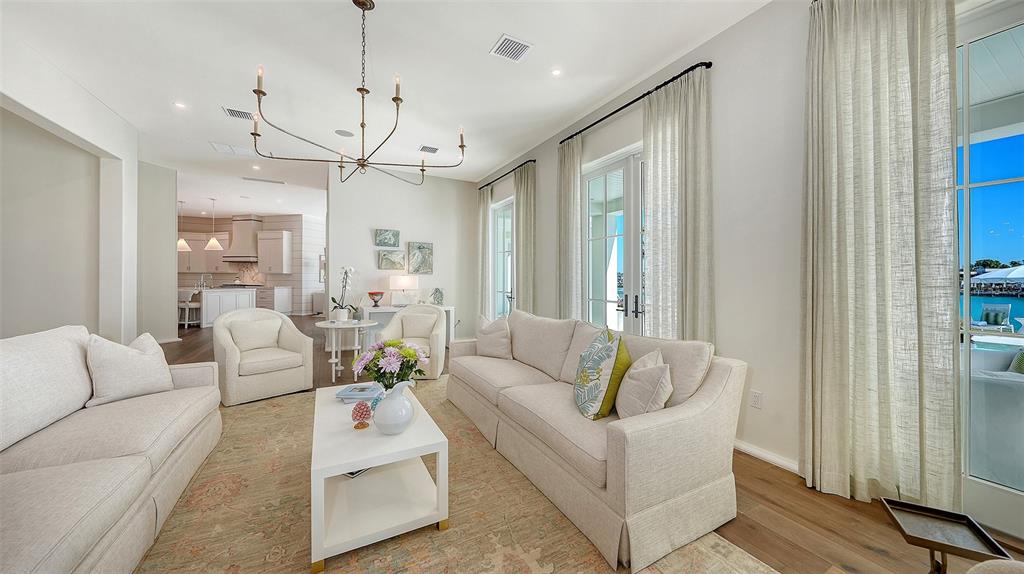 70 Lighthouse Point Drive Longboat Key, FL 34228 - Photo 22 of 79