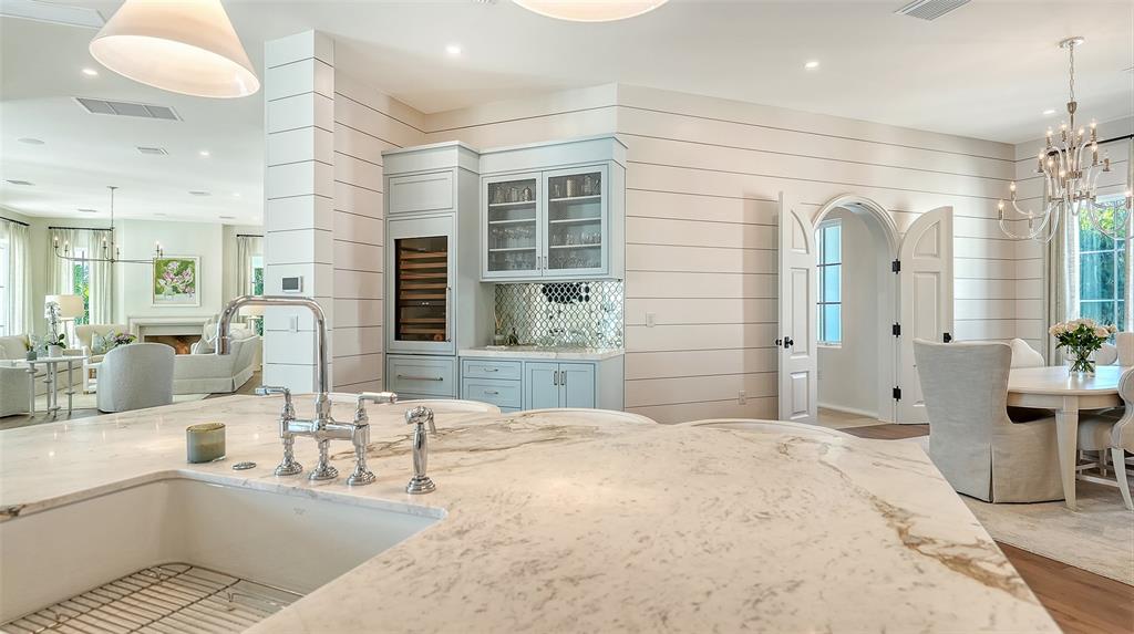 70 Lighthouse Point Drive Longboat Key, FL 34228 - Photo 35 of 79