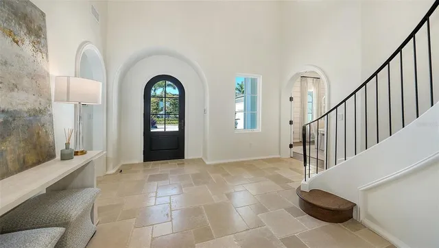 $13,750,000 | 70 Lighthouse Point Drive, Longboat Key, FL 34228