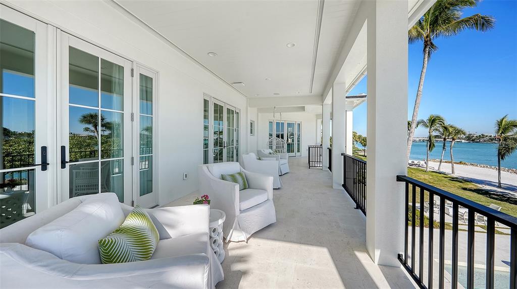 70 Lighthouse Point Drive Longboat Key, FL 34228 - Photo 60 of 77