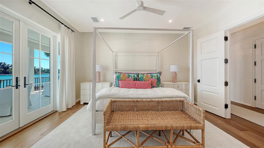 70 Lighthouse Point Drive Longboat Key, FL 34228 - Photo 65 of 79