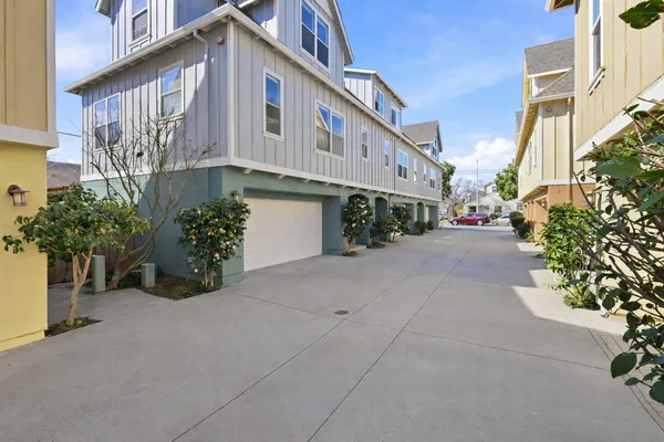 $919,000 | 110 Library Lane, Santa Cruz, CA 95062