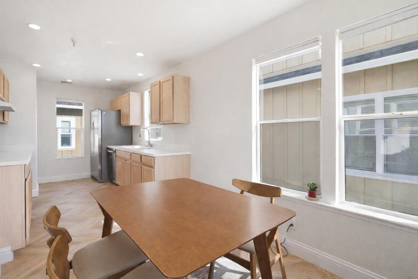 110 Library Lane Santa Cruz, CA 95062 - Photo 12 of 26