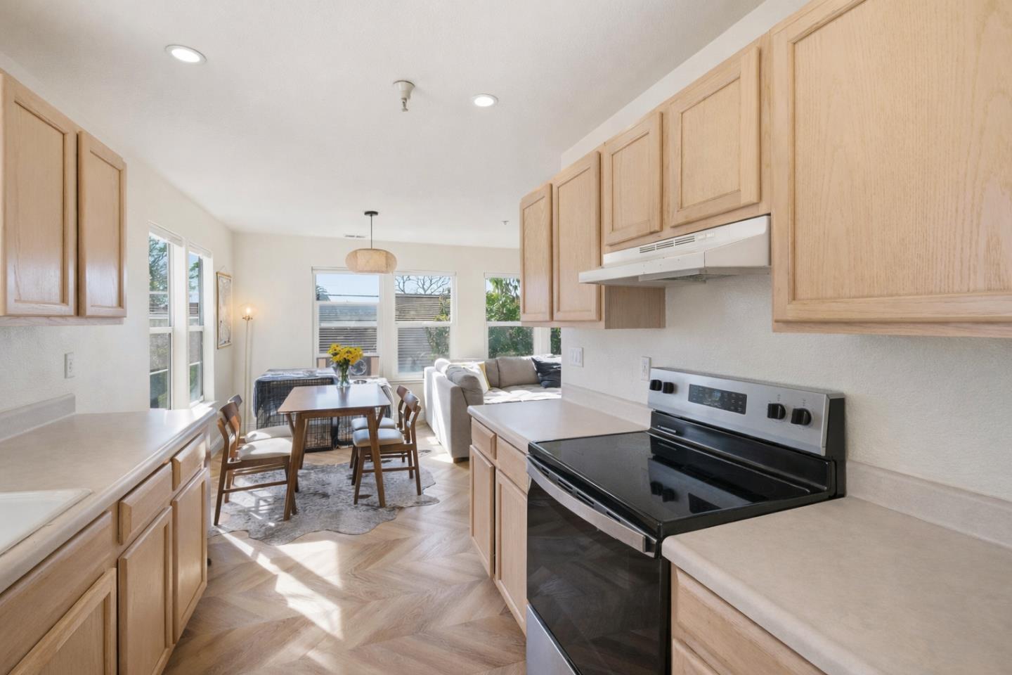 110 Library Lane Santa Cruz, CA 95062 - Photo 13 of 26