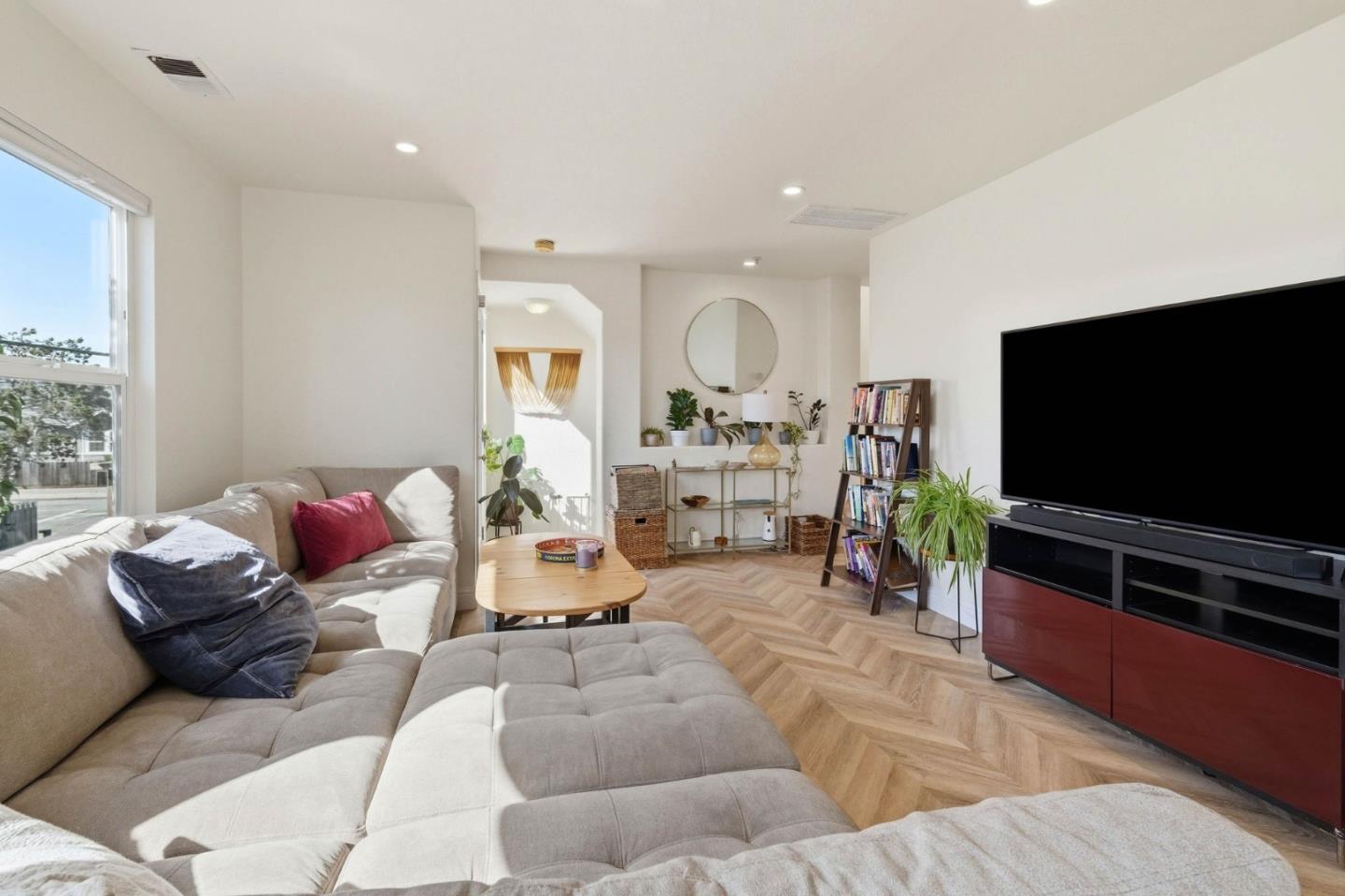 110 Library Lane Santa Cruz, CA 95062 - Photo 9 of 26