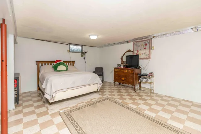 $260,000 | 1834 14 1/2 Street South, Fargo, ND 58103