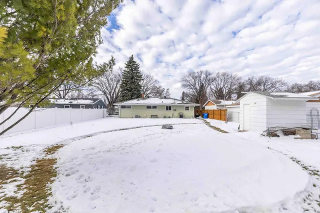 $260,000 | 1834 14 1/2 Street South, Fargo, ND 58103