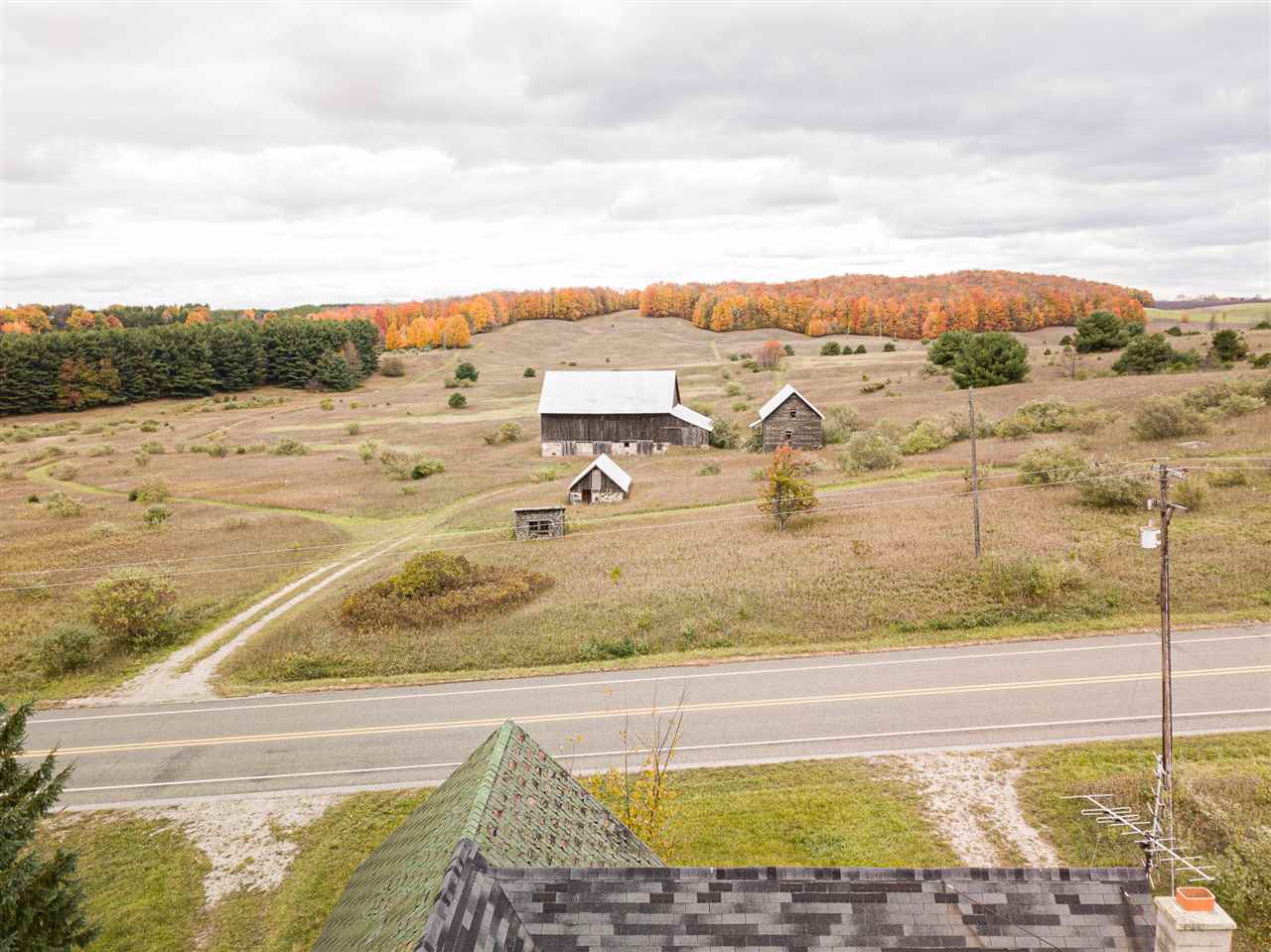 6875 South French Road Cedar, MI 49621 - Photo 26 of 39 1881670-25.JPG