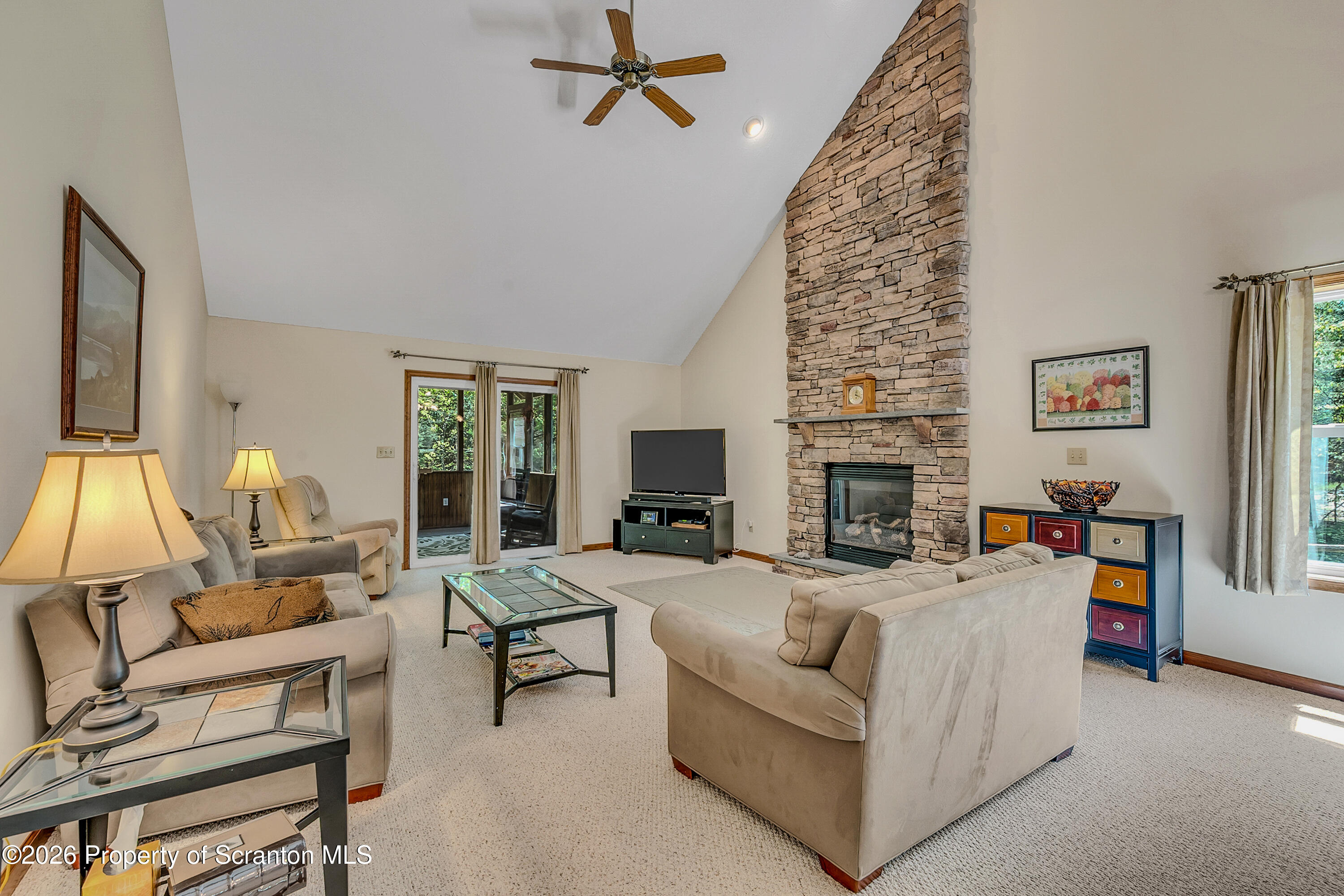 67 Bender Road Gouldsboro, PA 18424 - Photo 30 of 69 Living Room