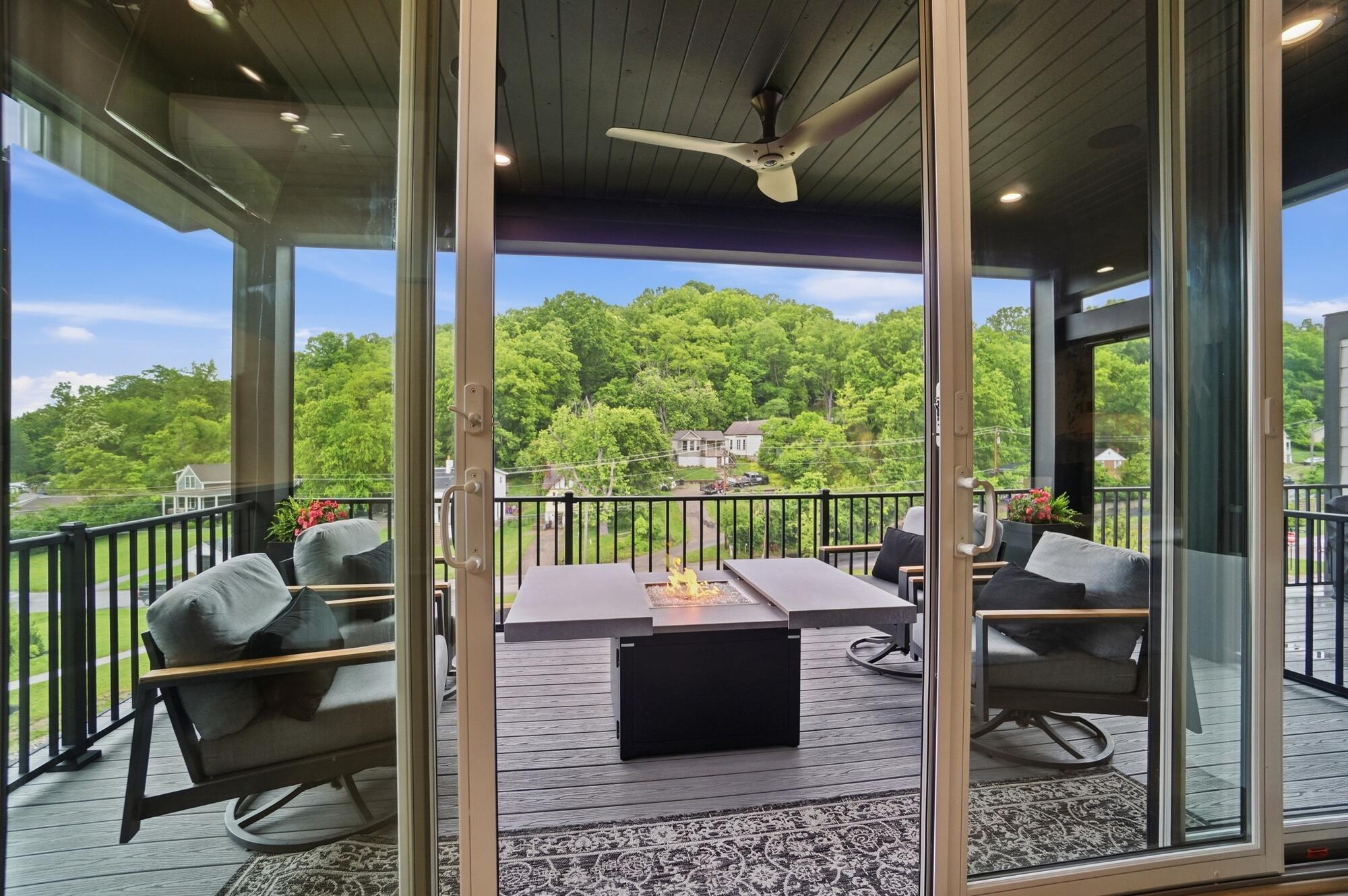 864 BELLE Rdg Loop Bellevue, KY 41073 - Photo 23 of 54