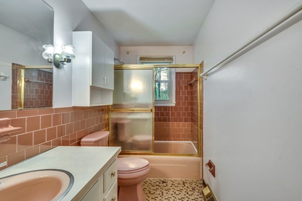 12 George Road Maynard, MA 01754 - Photo 5 of 14 Gallery Image 5