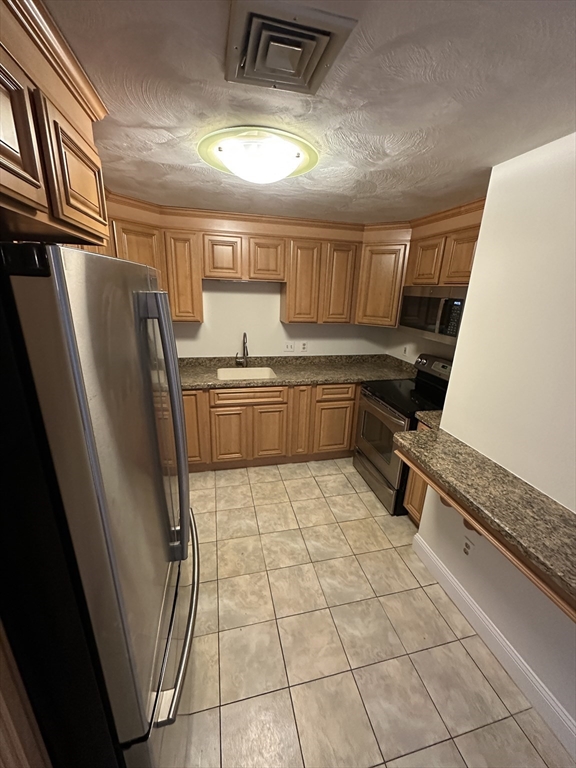 176 Maple Avenue, Unit 35 Rutland, MA 01543 - Photo 5 of 29 Gallery Image 5