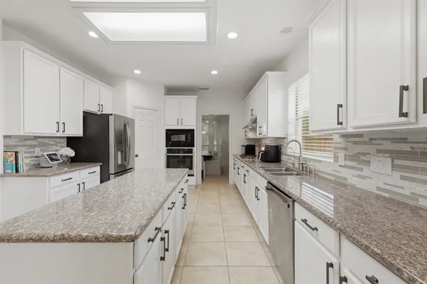 $499,990 | 20022 Glen Lake Drive, Spring, TX 77388