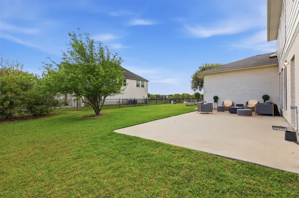 $499,990 | 20022 Glen Lake Drive, Spring, TX 77388