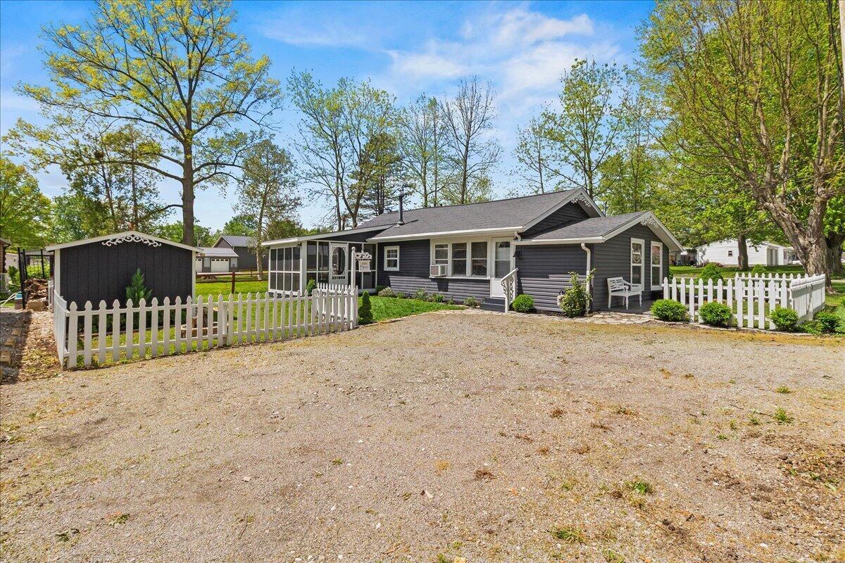 11153 Tecumseh Path Lakeview, OH 43331 - Photo 3 of 54