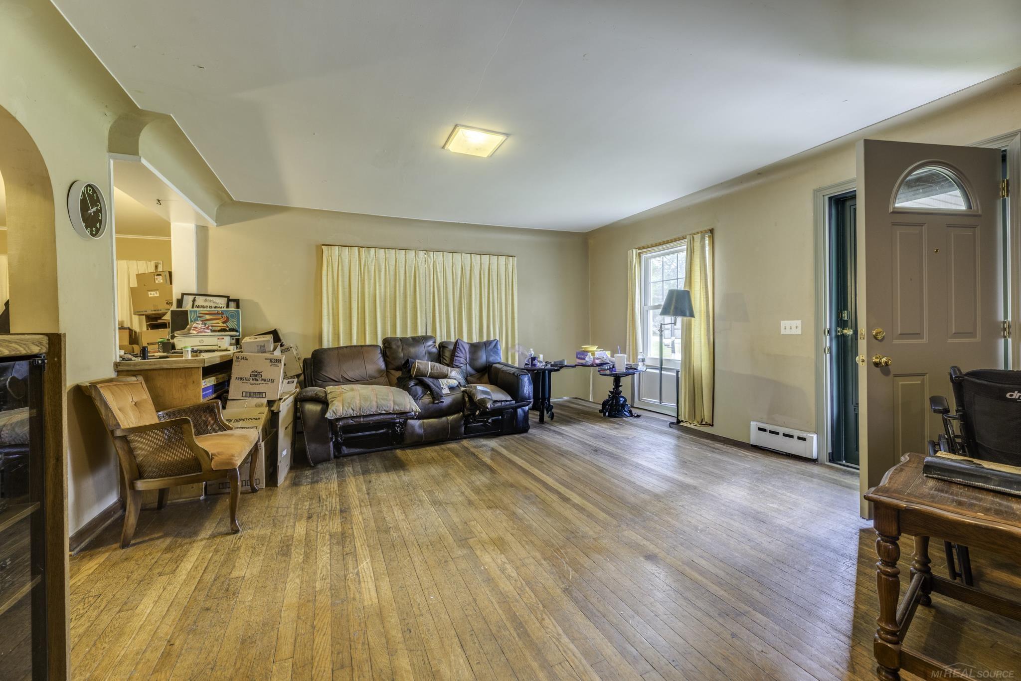 5957 Lakeshore Road Lexington, MI 48450 - Photo 5 of 43
