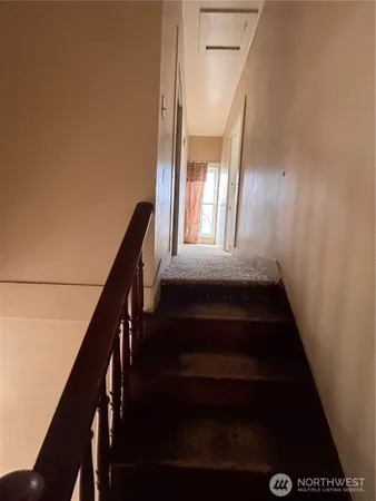 a view of entryway