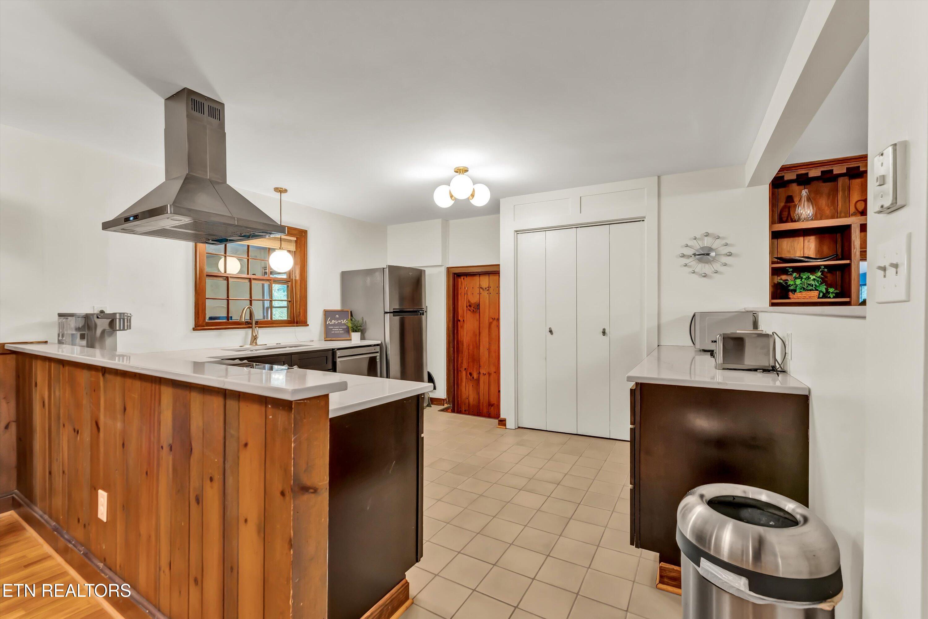 1604 Riverside Road Knoxville, TN 37914 - Photo 5 of 27 08-1604 Riverside Rd-8