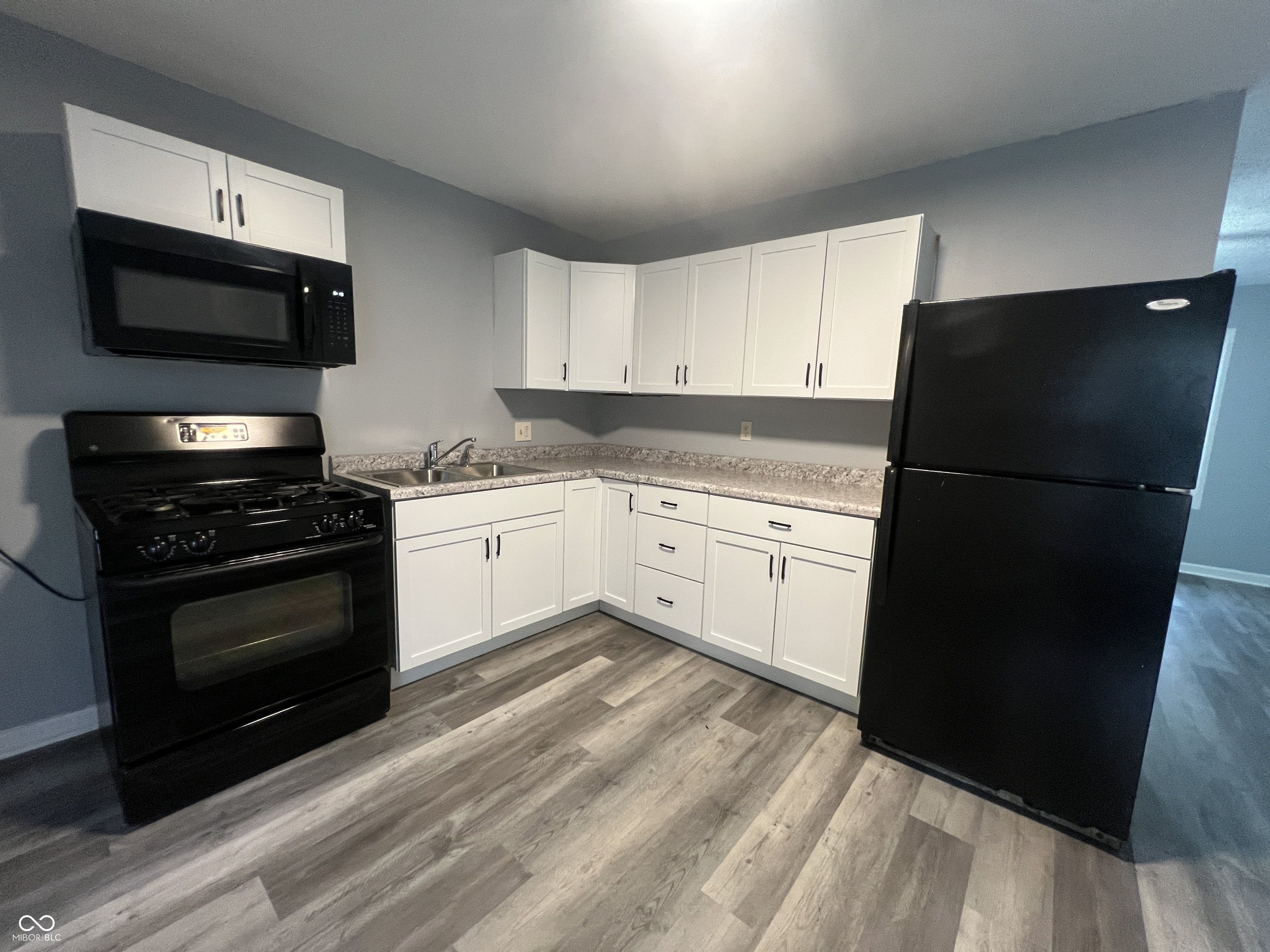 3614 Donald Avenue Indianapolis, IN 46224 - Photo 6 of 19