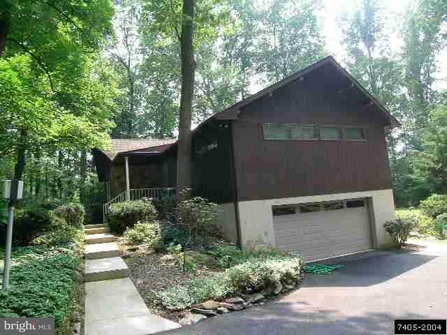 741 Beaver Creek Road Hanover, PA 17331 - Photo 2 of 8