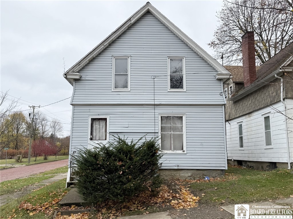 616 Cherry Street Jamestown, NY 14701 - Photo 1 of 27