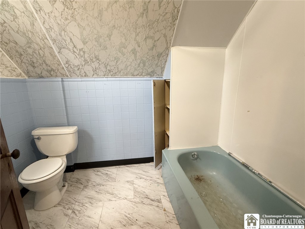 616 Cherry Street Jamestown, NY 14701 - Photo 22 of 27