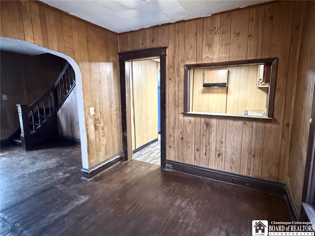 616 Cherry Street Jamestown, NY 14701 - Photo 6 of 27