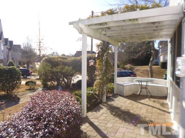 10500 Dapping Drive Raleigh, NC 27614 - Photo 25 of 30 Carolina Jasime vines for added shade