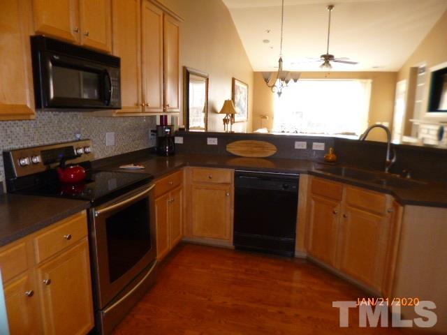 10500 Dapping Drive Raleigh, NC 27614 - Photo 7 of 30