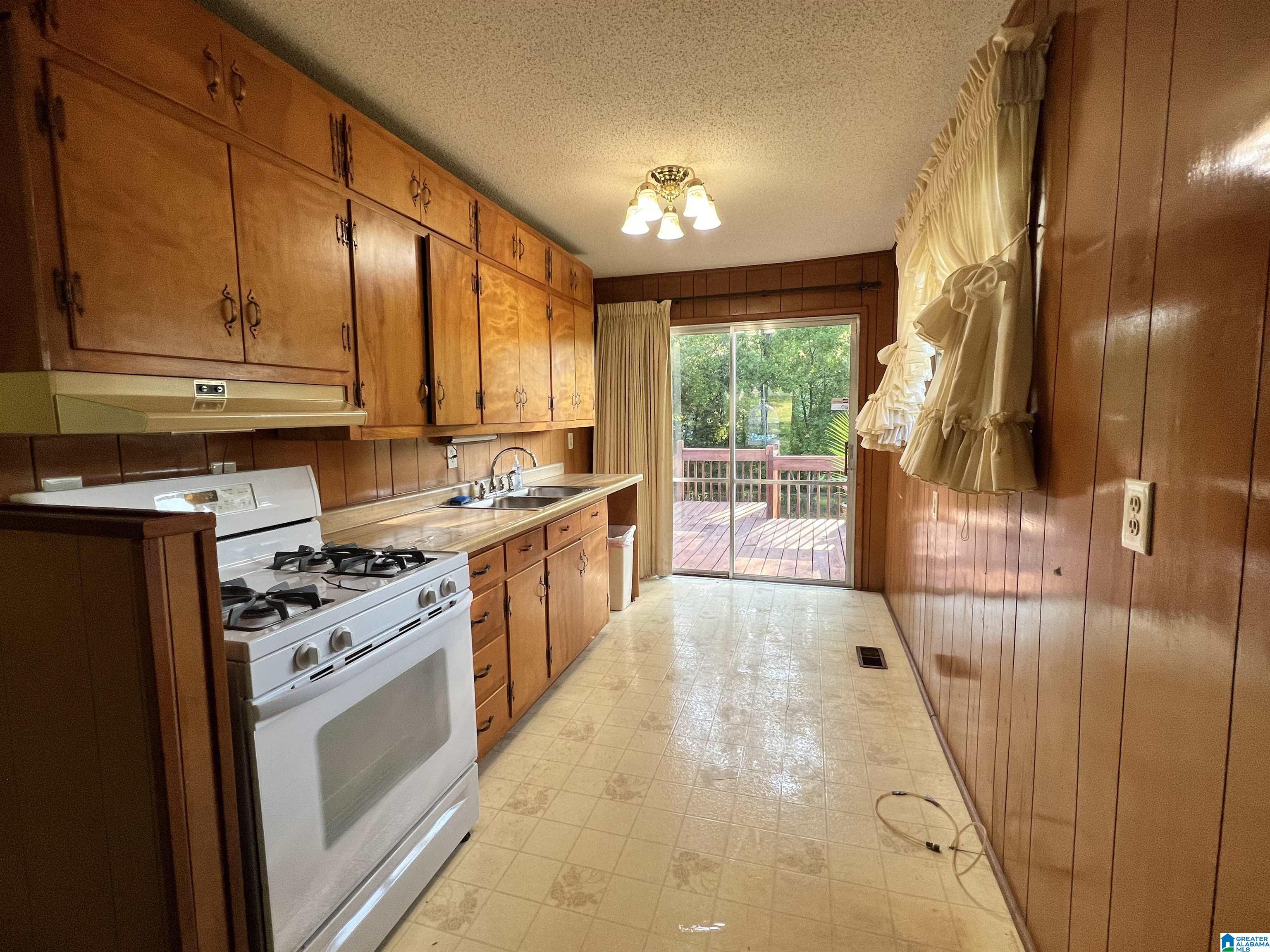 2802 Madison Street Adamsville, AL 35005 - Photo 24 of 51