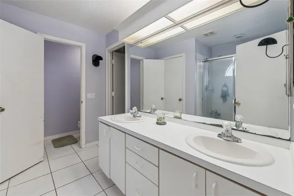 $379,000 | 11340 Calgary Circle, Tampa, FL 33624