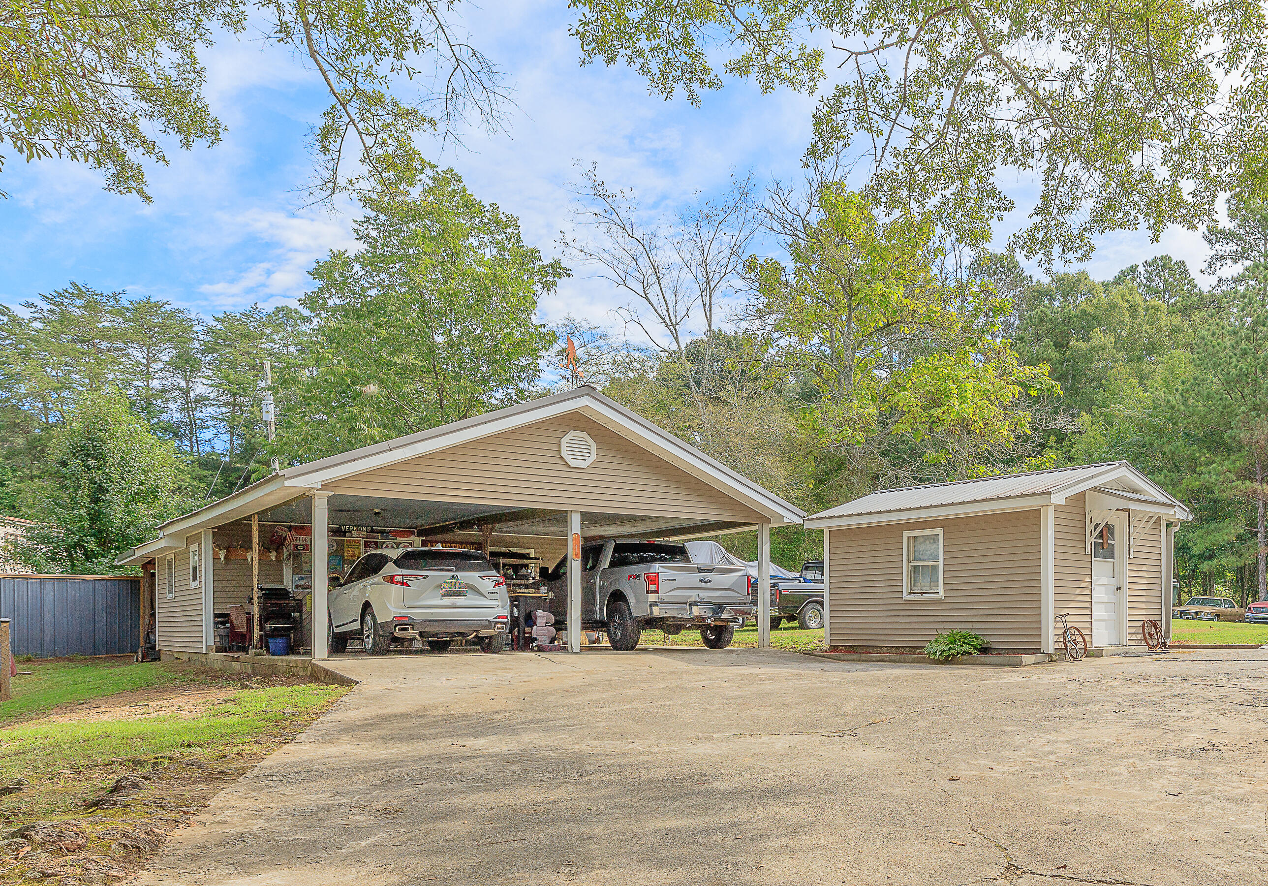 71 McCarter Road LaFayette, GA 30728 - Photo 44 of 53 Carport