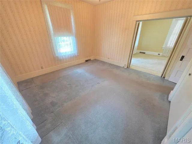 $314,900 | 672 Jefferson Street, Ste. Genevieve, MO 63670