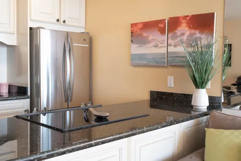 $315,000 | 30 Hauoli Street, Unit 202, Wailuku, HI 96793