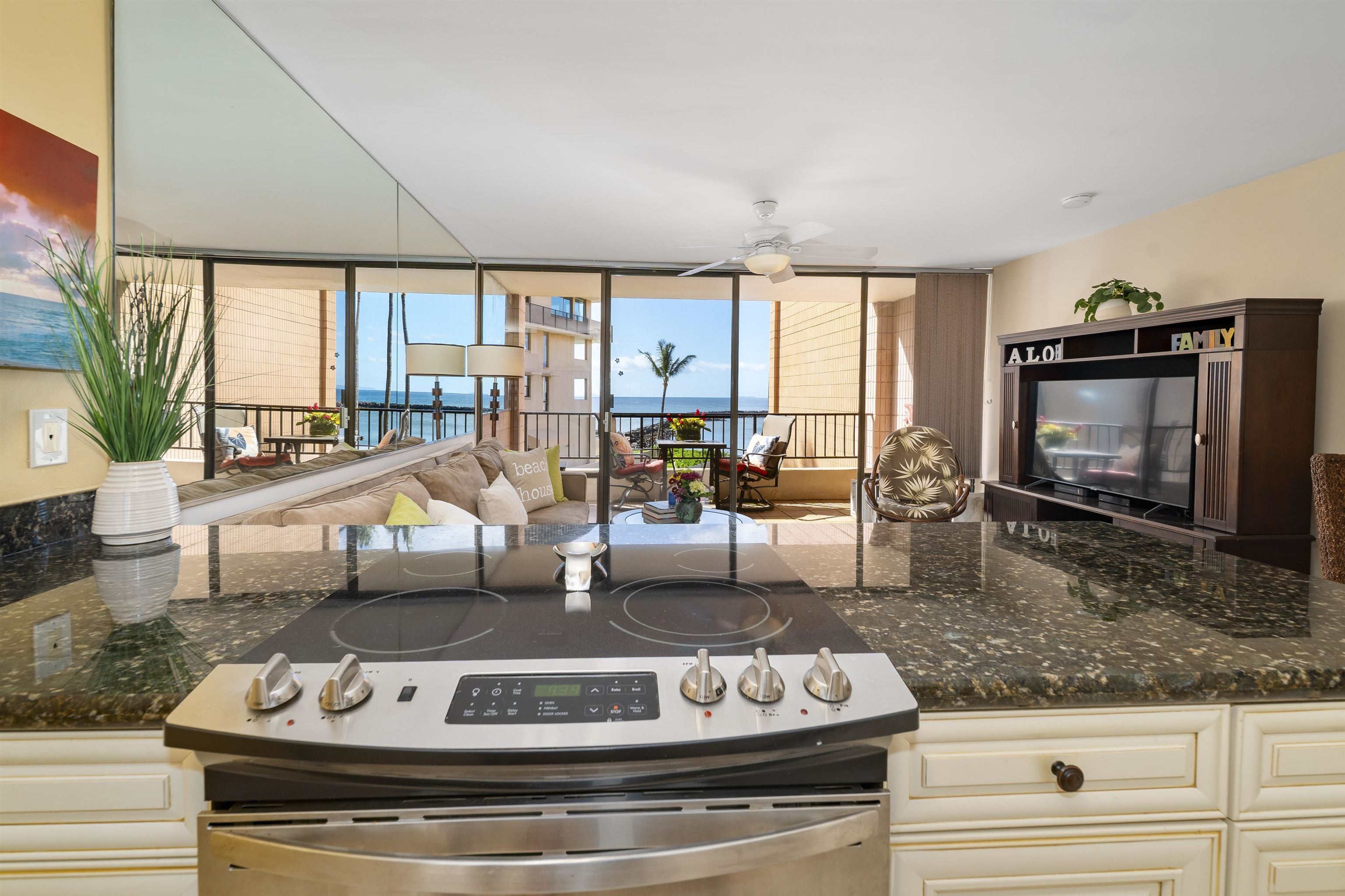 30 Hauoli Street, Unit 202 Wailuku, HI 96793 - Photo 2 of 50